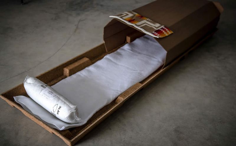  Cremation Tray and Rental Insert